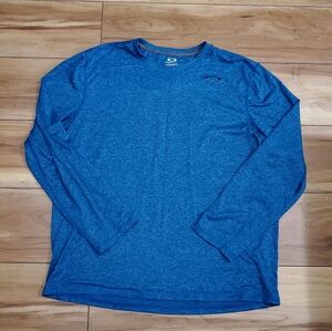Oakley long sleeve Men's XL